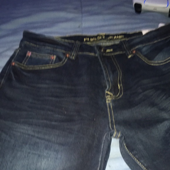 Jeans - Picture 4 of 4